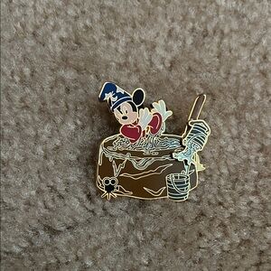 Disney Sorcerer Mickey Trading Pin Limited Edition